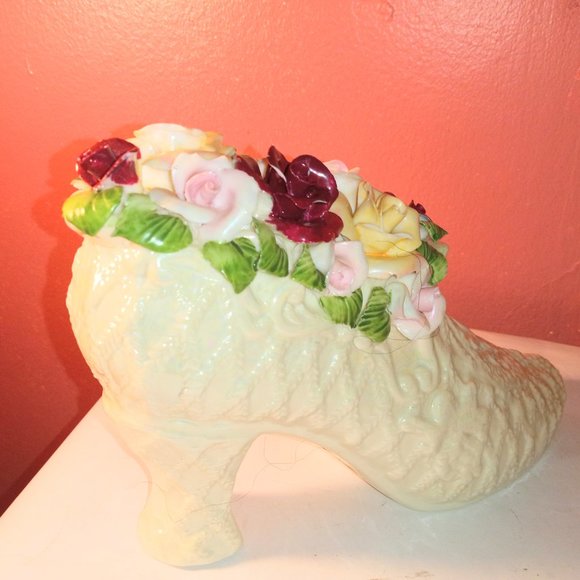 Fancy Ladies WHITE 8" Dress Shoe - Dresser Decor with PURPLE & PINK FLOWERS - Picture 9 of 11